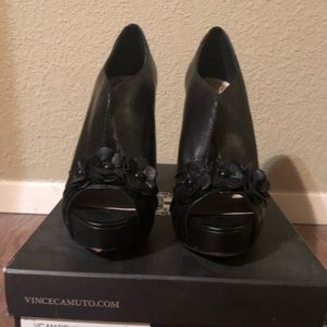 Vince Camuto Pumps